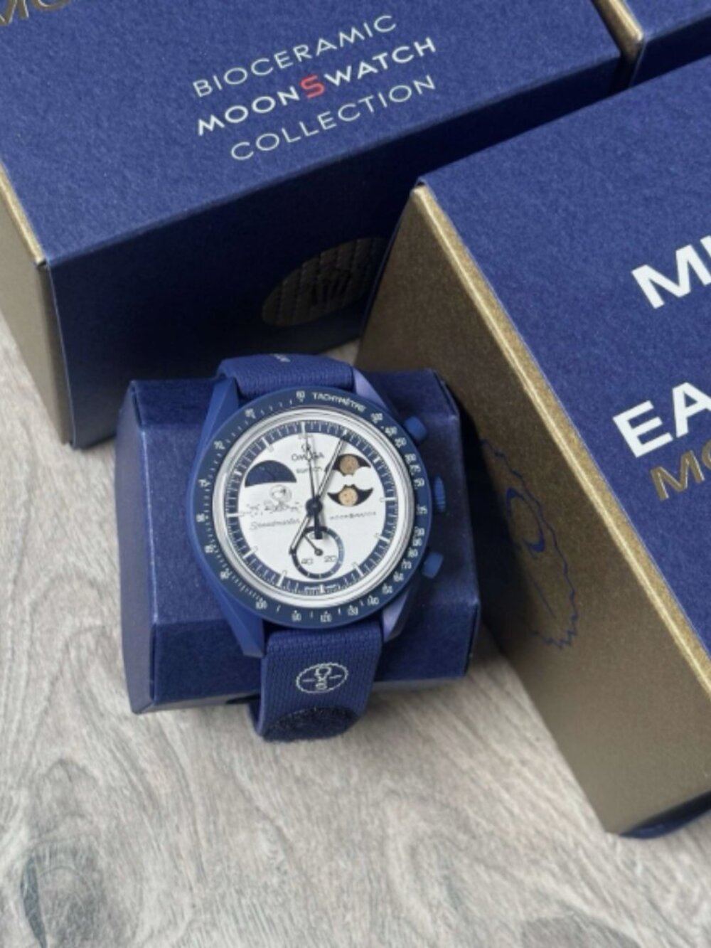 OMEGA x Swatch Mission To Earthphase - Moonshine Gold